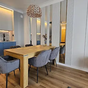 https://apartament-przy-stacji-metra.warsawhotelspoland.com