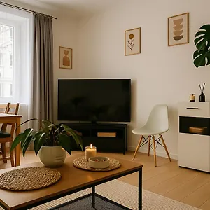 https://cosy-stay-zielony-mokotow.warsawhotelspoland.com